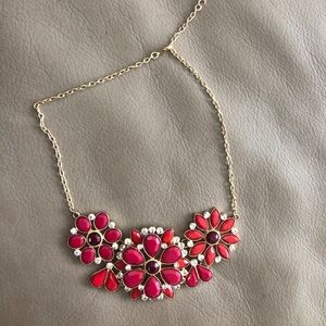 Necklace with length adjustment.